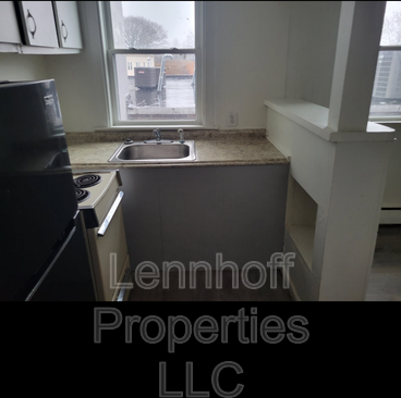 126 Union St - Photo 4 of 4