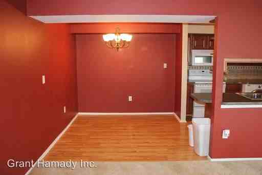 9469 Parkwood Blvd - Photo 2 of 17