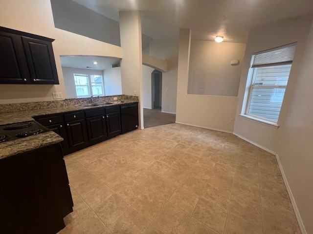 33 N Amanda Dr - Photo 5 of 26