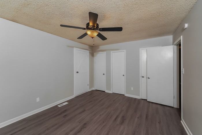 1855 Satterwhite St - Photo 5 of 10