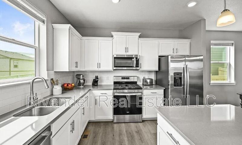 18064 Dandy Brush Dr - Photo 2 of 22