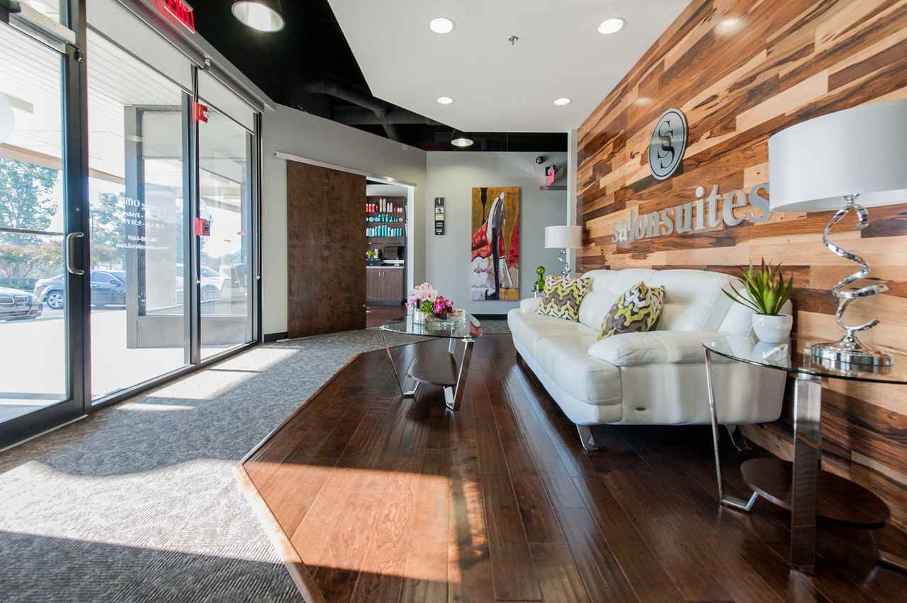 624 Montgomery Highway S - Photo 2 of 22