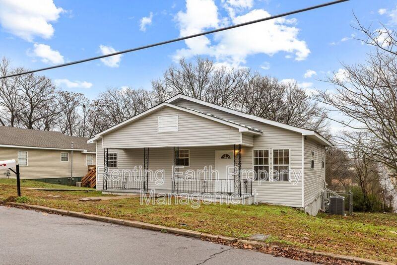 5722 Terrace Ave - Photo 4 of 19