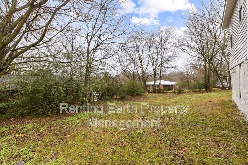 5722 Terrace Ave - Photo 6 of 19