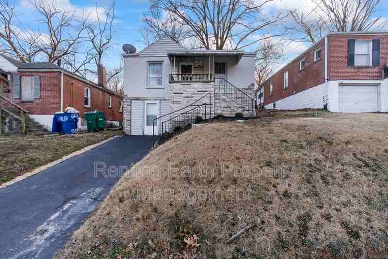 7138 Garesche Ave - Photo 2 of 20