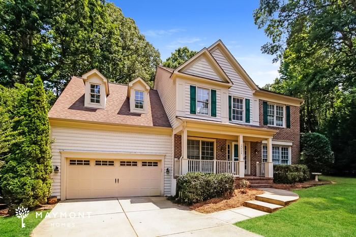 15734 Glencastle St - Photo 4 of 12