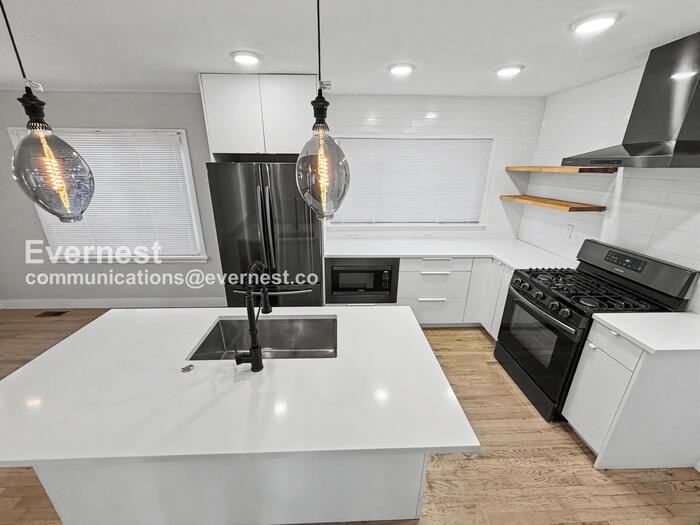 3875 S Bannock St - Photo 2 of 28