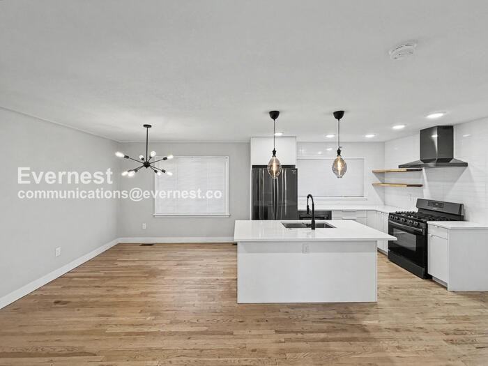 3875 S Bannock St - Photo 3 of 28