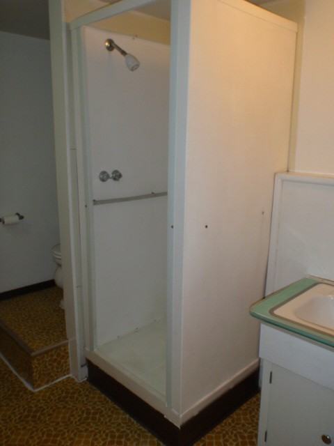 833 Cherry St #C - Photo 7 of 24