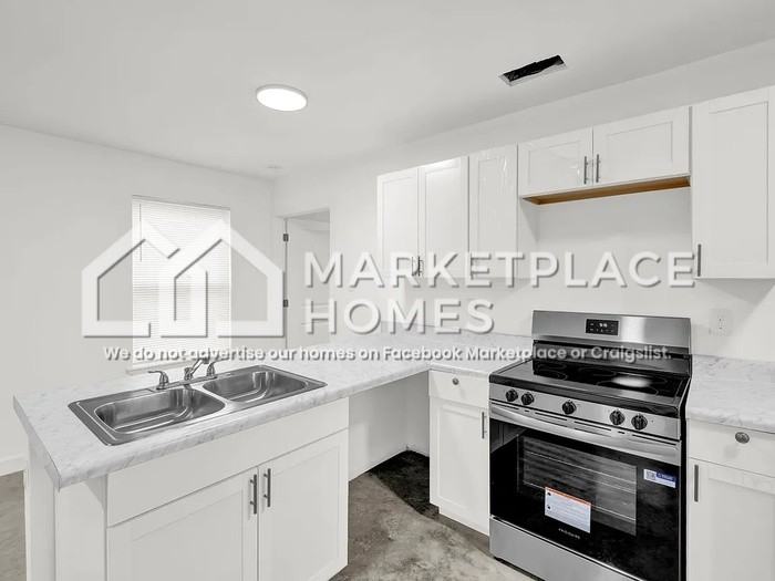 3534 Christine Rd - Photo 5 of 14