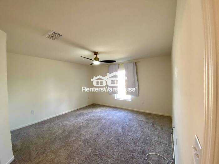 327 St Cloud Rd - Photo 7 of 15