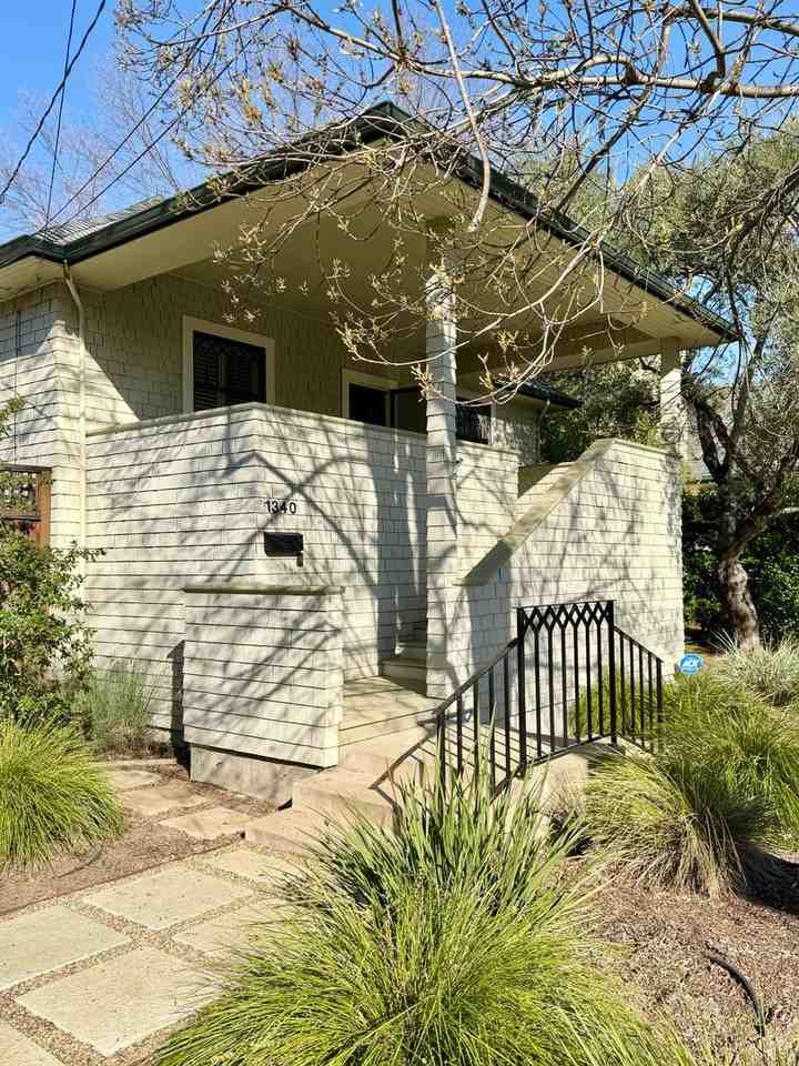 1340 Pine St - Photo 4 of 42