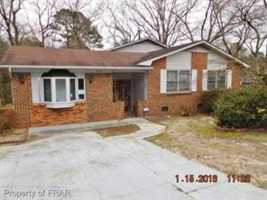 featured image of 5300 Foxfire Rd #1