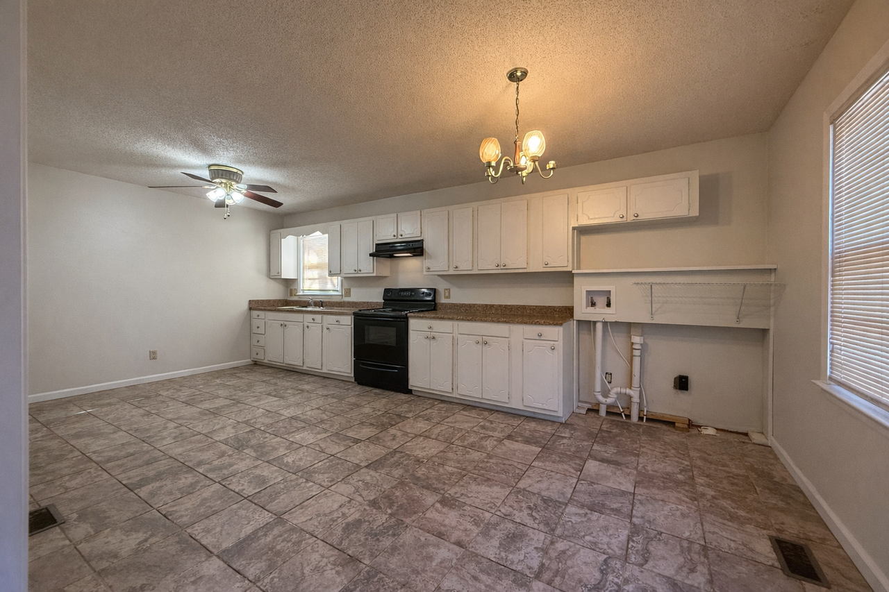 5300 Foxfire Rd #1 - Photo 7 of 16