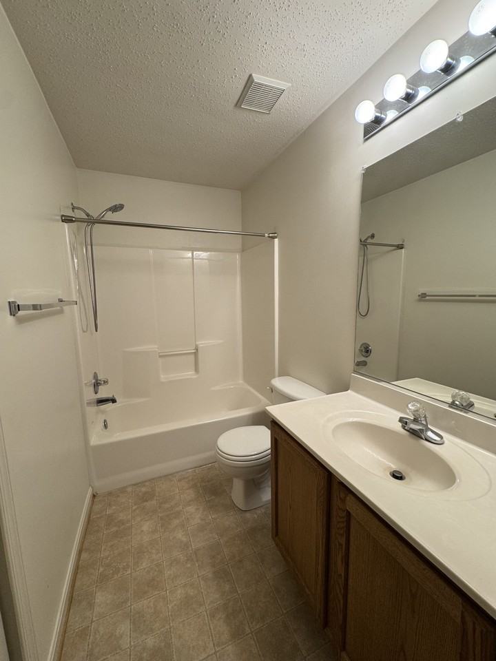 14040 Chotank Loop #1 - Photo 7 of 8