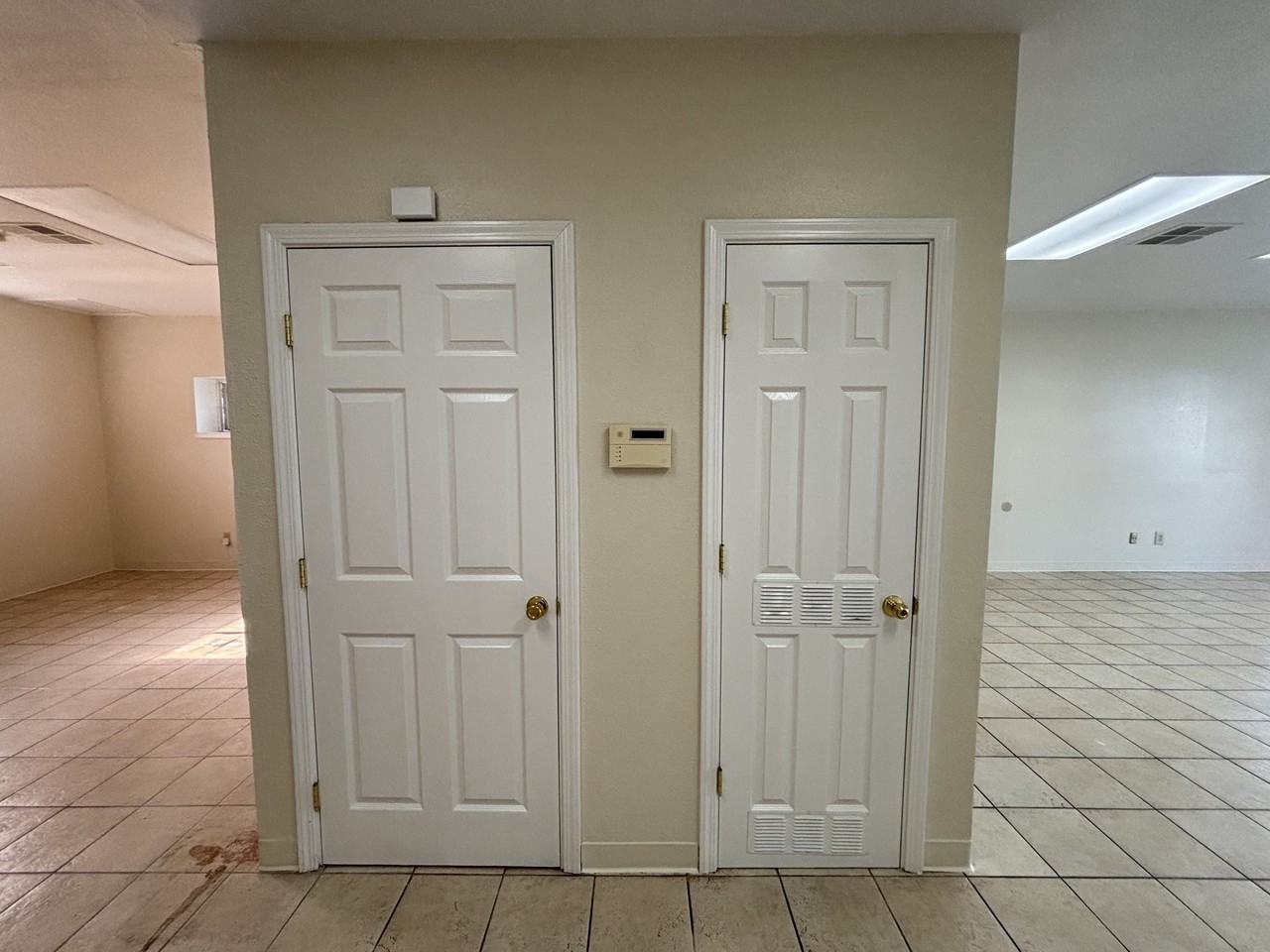 3200 Sierra St #1 - Photo 5 of 13