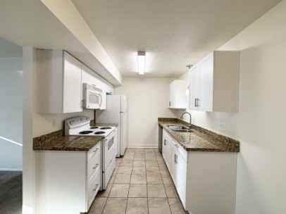 4770 S Bonair St #4770-14 - Photo 5 of 11