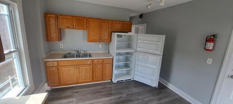 29 S White St #3 - Photo 7 of 12