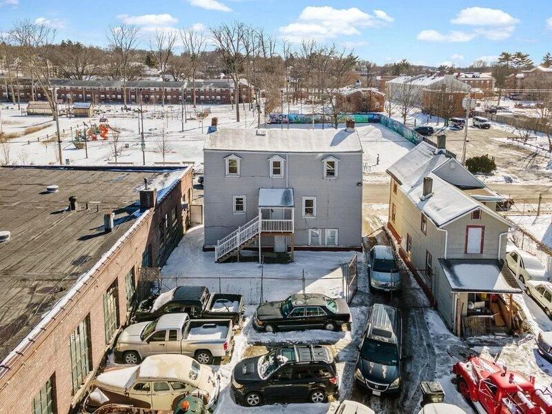 56 Pershing Ave #3S - Photo 3 of 16