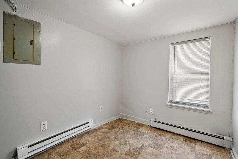 56 Pershing Ave #3S - Photo 7 of 16