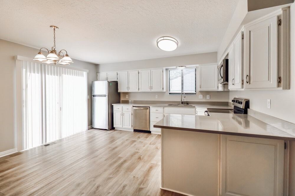 1224 Nw - Photo 7 of 17