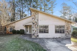 featured image of 8866 Wellston Ct
