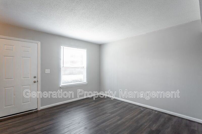 44 St Victors Ln - Photo 5 of 44