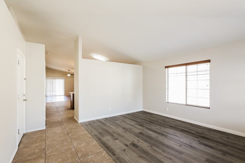 2829 W Grenadine Rd - Photo 4 of 16