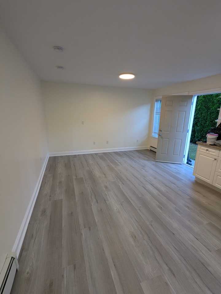 Austin Avenue - Photo 2 of 7