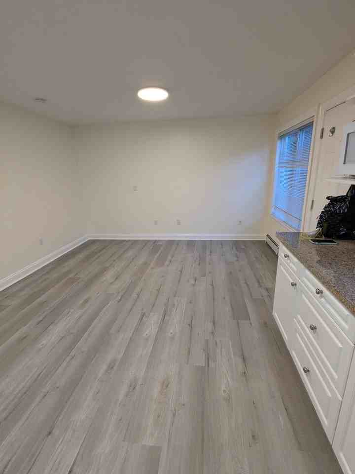 Austin Avenue - Photo 3 of 7