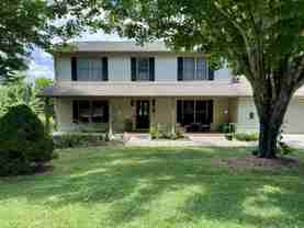 310 Cherokee Dr - Photo 1 of 1