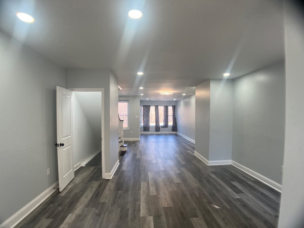 6716 Cobbs Creek Pkwy - Photo 3 of 16