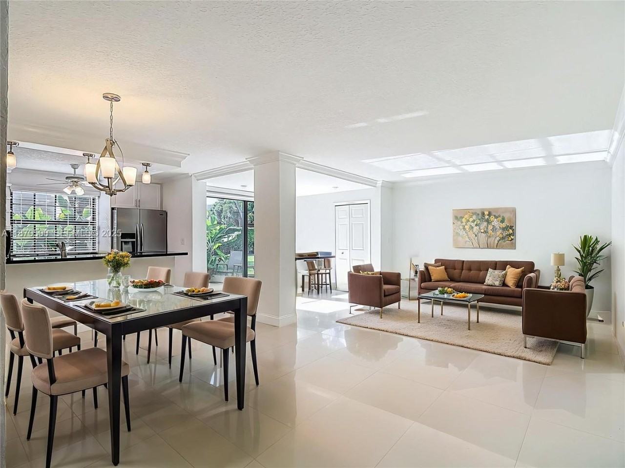 3552 Magellan Cir - Photo 3 of 14