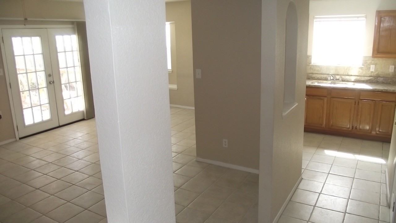 12348 Flora Alba Dr - Photo 6 of 14
