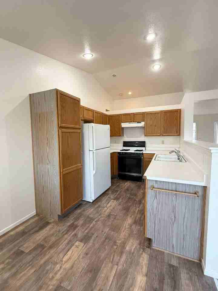 8051 Big River Dr - Photo 5 of 13