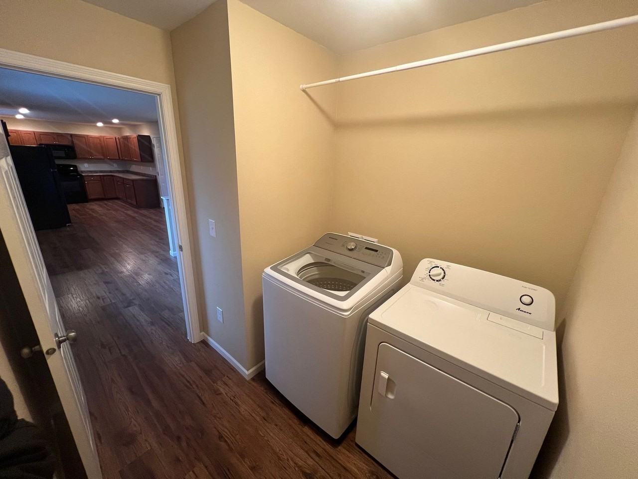 642 22nd St N - Photo 7 of 12