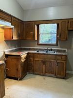 featured image of 612 10th Ave #1