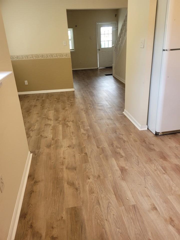 302 Delaware Ave #1 - Photo 5 of 33