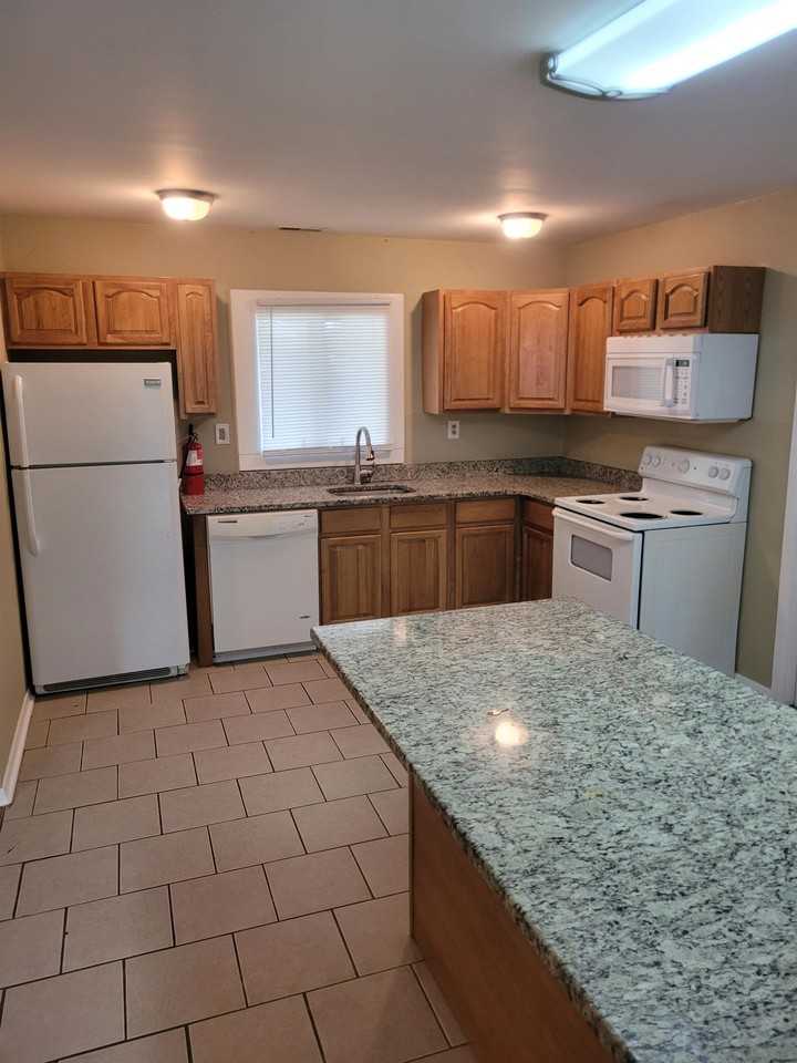 47 Holstone Ln #1 - Photo 2 of 28