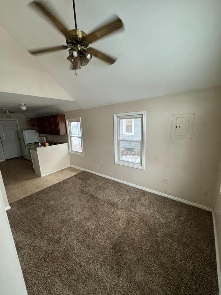 3252 Birch Row Dr - Photo 7 of 9