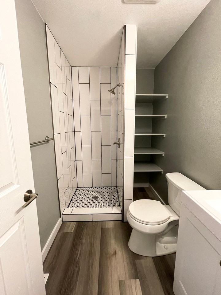 2122 10th Ave ## B4 - Photo 6 of 30