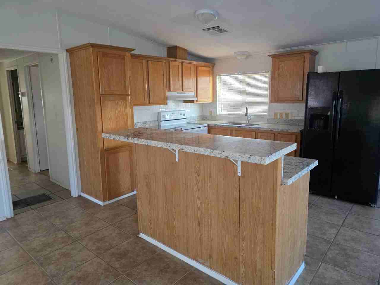 1502 N 180th Dr - Photo 4 of 20