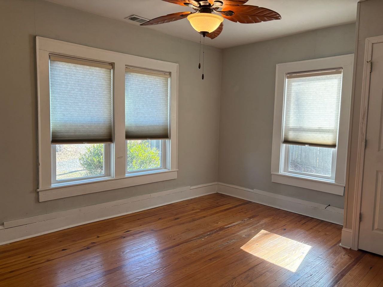 622 Franklin Blvd - Photo 7 of 15