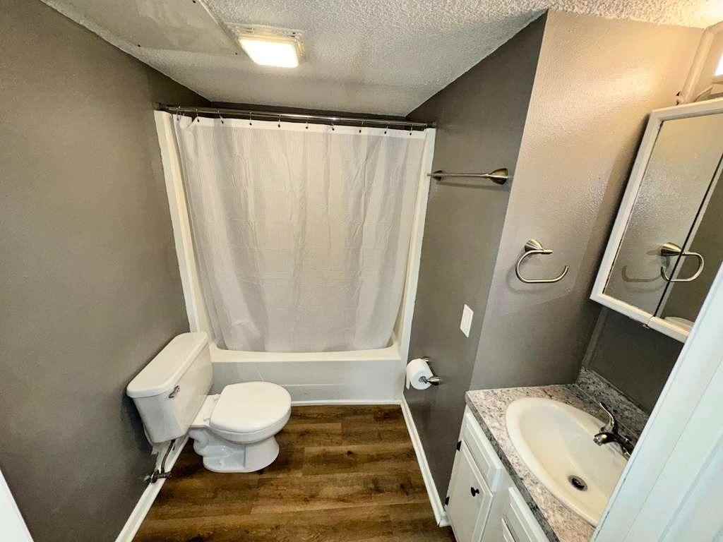 1014 E Main St - Photo 7 of 20