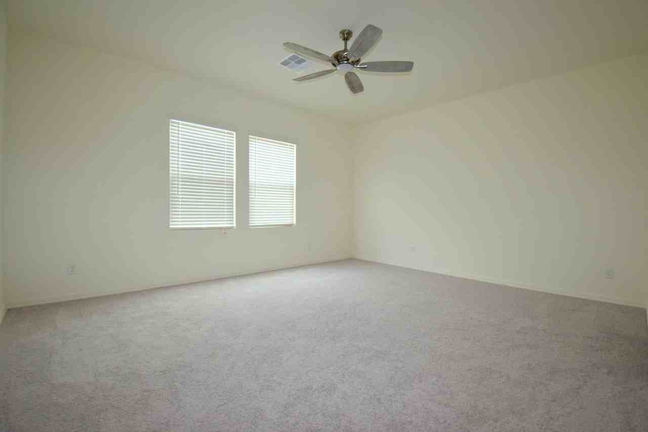 340 S Borromeo Dr - Photo 7 of 23