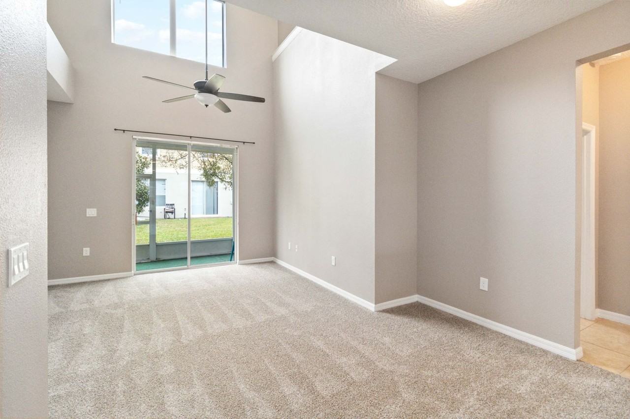 570 Pacito Way - Photo 4 of 29