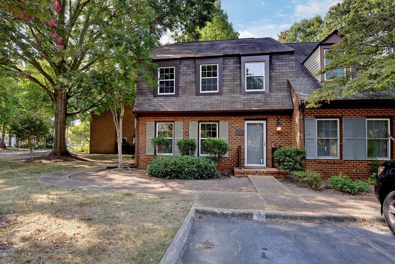 128 Sloane Pl - Photo 3 of 28