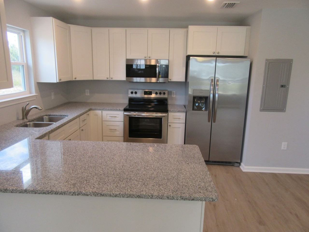 1132 Mulberry Ave #B - Photo 6 of 16