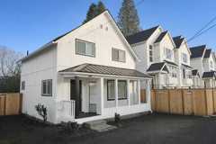 449 Se 4th Ave Apt A #170 - Photo 1 of 1