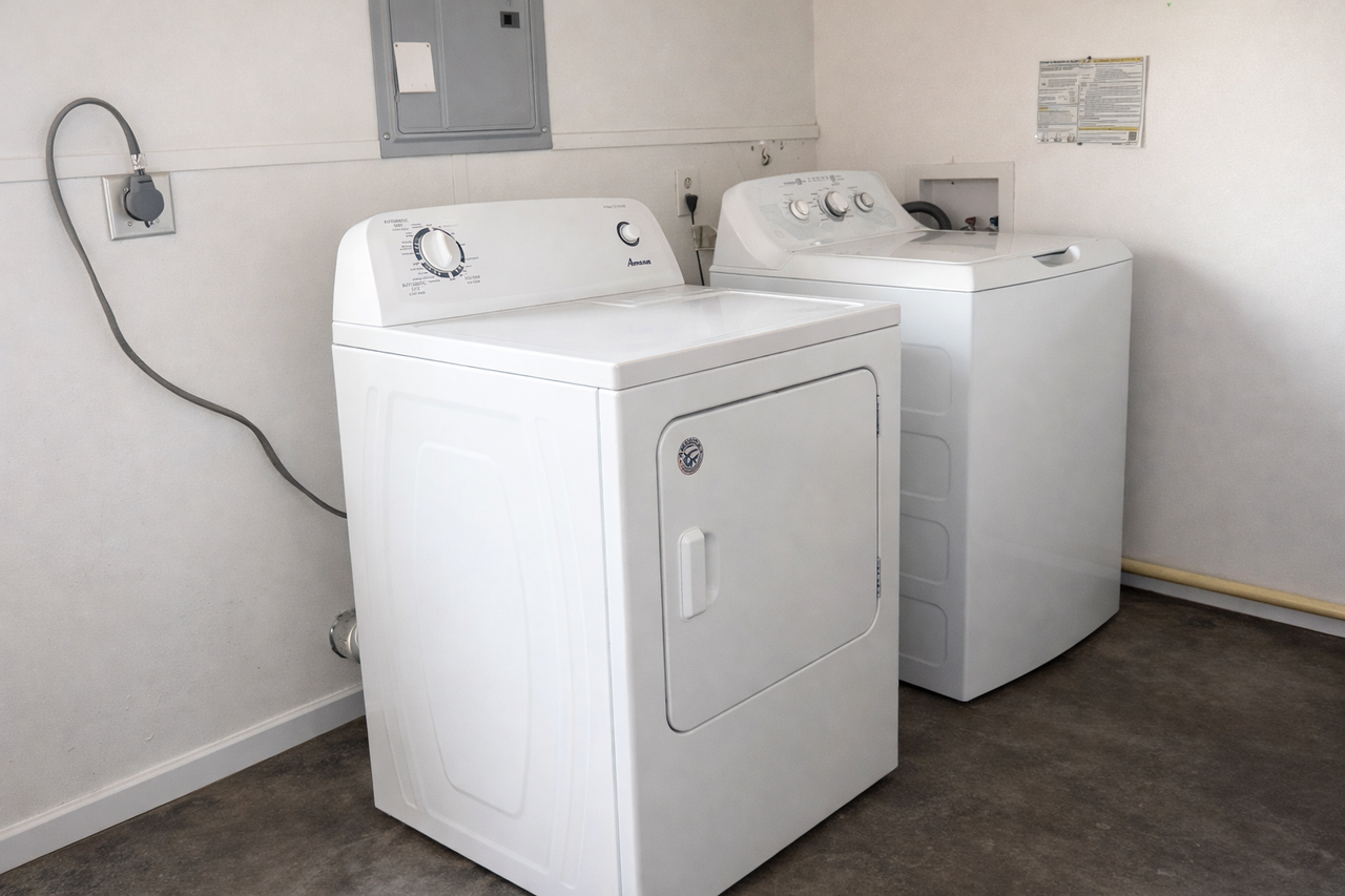 449 Se 4th Ave Apt A #170 - Photo 5 of 25